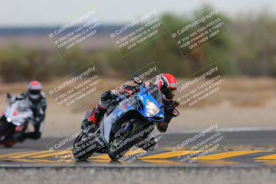 media/Sep-11-2022-SoCal Trackdays (Sun) [[81b7e951af]]/Turn 7 (1145am)/